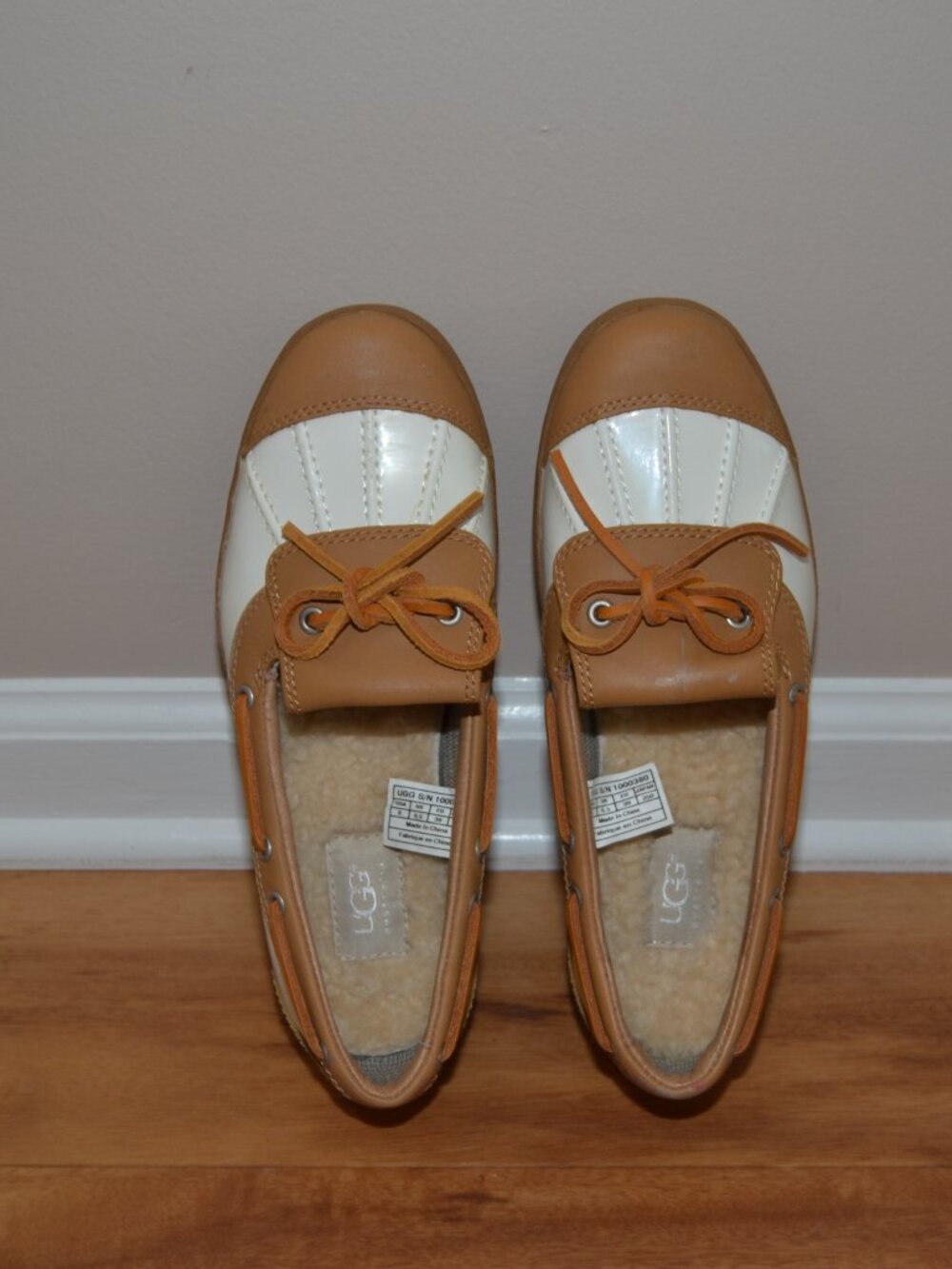 UGG Australia Duck Boat Shoes Leather Sherpa Shearling Lined Boots, sz 8 - Picture 6 of 11